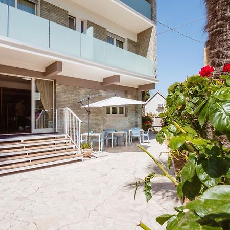 Hotel Villa Del Mare سينِغاليا المظهر الخارجي الصورة