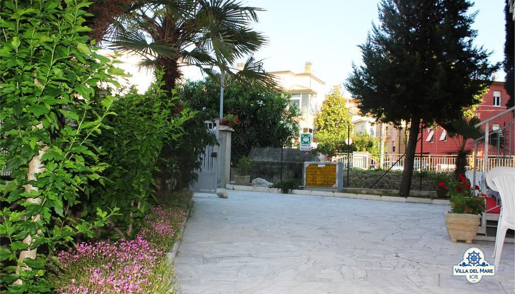 Hotel Villa Del Mare سينِغاليا المظهر الخارجي الصورة