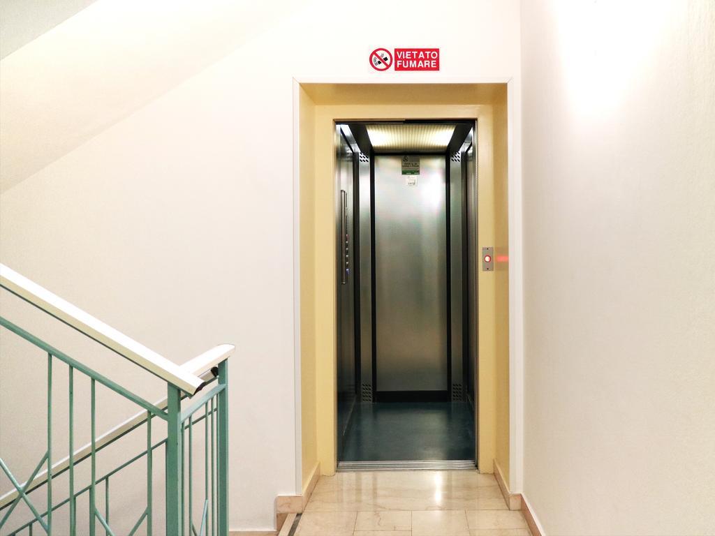 Hotel Villa Del Mare سينِغاليا المظهر الخارجي الصورة